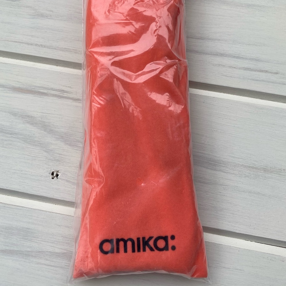 Amika Hair Straightener